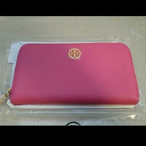 Robinson Zip Continental Wallet Pink One