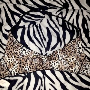 Nwt Victoria's Secret sling bra