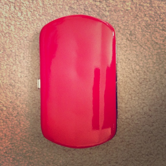 Red wallet