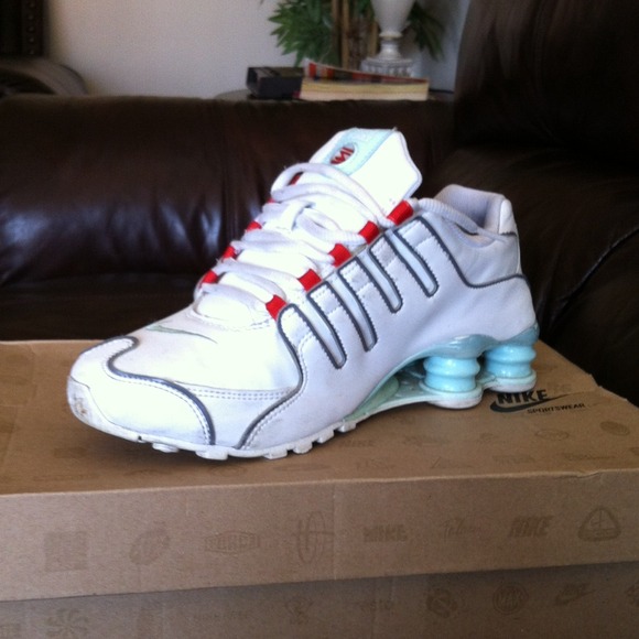 Womens Nike Shox