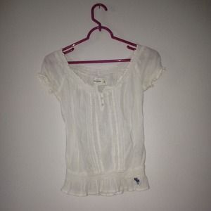 🙌SOLD ON VINTED🙌Pretty white top
