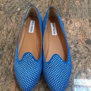 ROYAL BLUE STUDDED FLATS