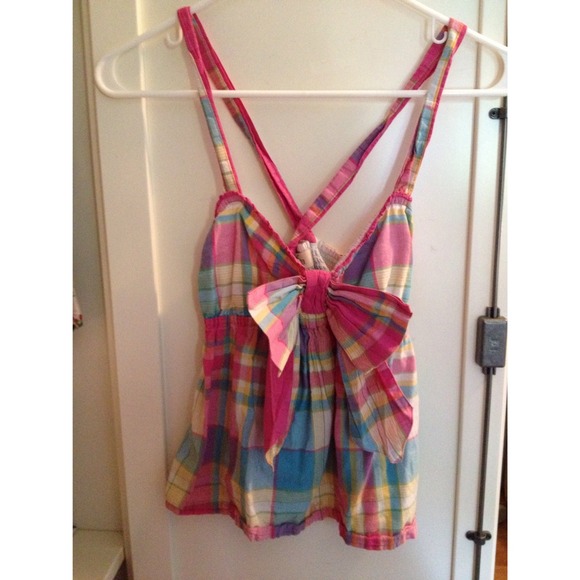 Hollister Top