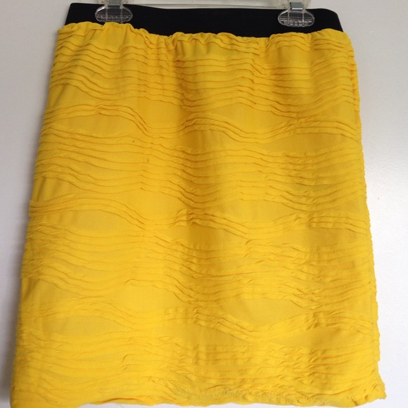 Yellow skirt