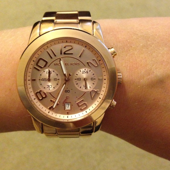 Michael Kors Jewelry - ✔️FINAL REDUCTION Michael Kors Rose Gold watch