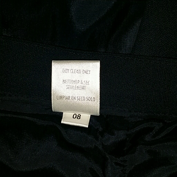 Ladies Collectibles Casual Corner 2 piece suits - Picture 2 of 3