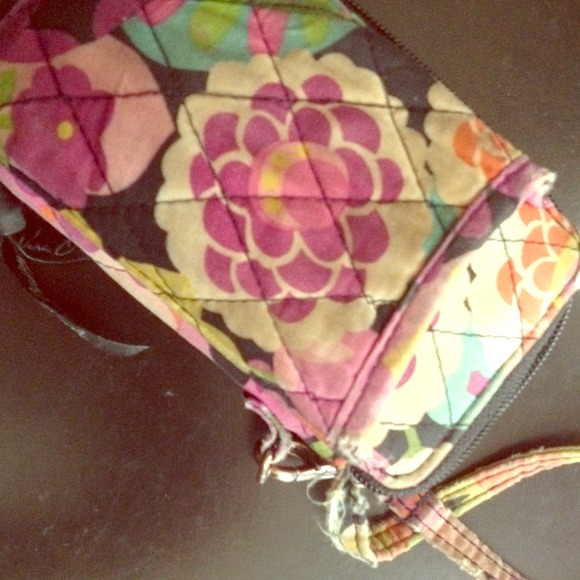 Vera Bradley wallet - Picture 1 of 4