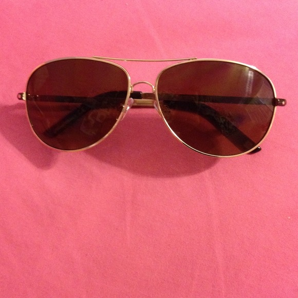 Nine West Pilot sunglasses