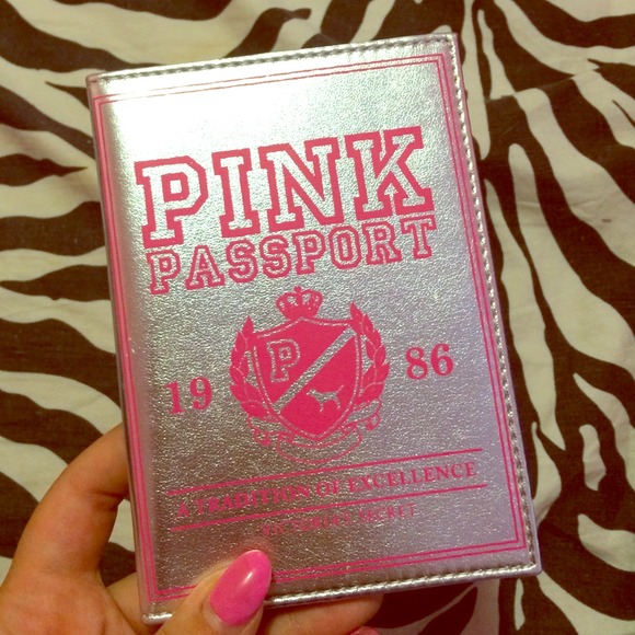 Super cute passport holder
