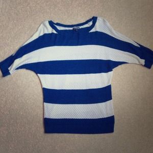 SOLD IN BUNDLE EXPRESS sweater dark teal and cream