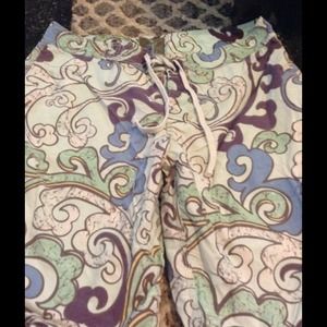 Old Navy men's swim trunks