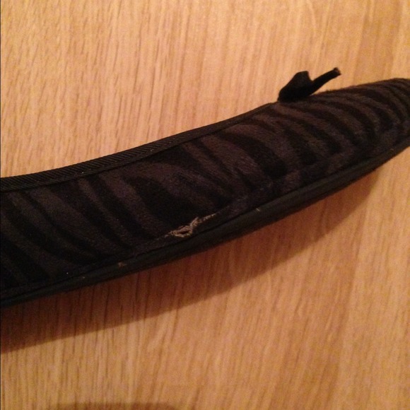 Flats - Picture 3 of 3