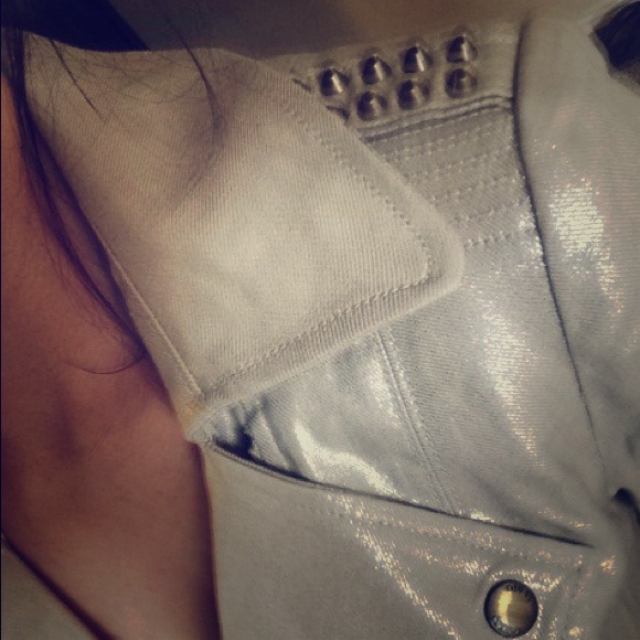 GUESS Metallic Beige Motorcycle Jacket. Size: SM