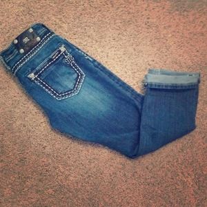 Miss Me Capris ... SOLD