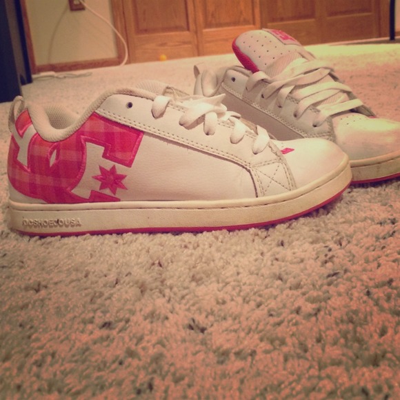 DC shoes