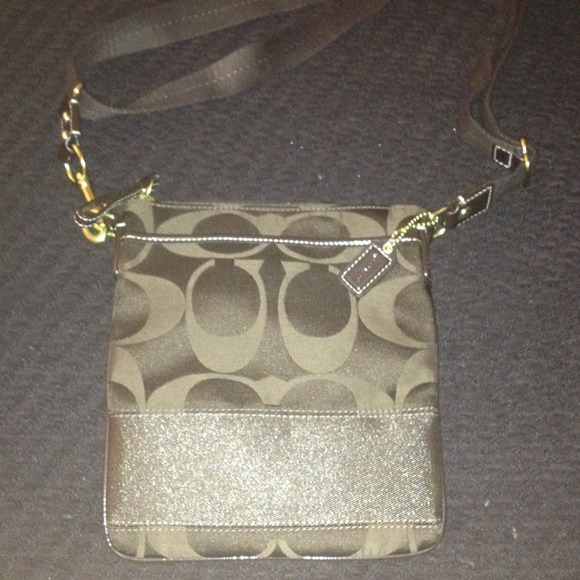 coach signature cross body bag