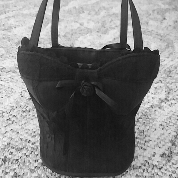 Cute black bag