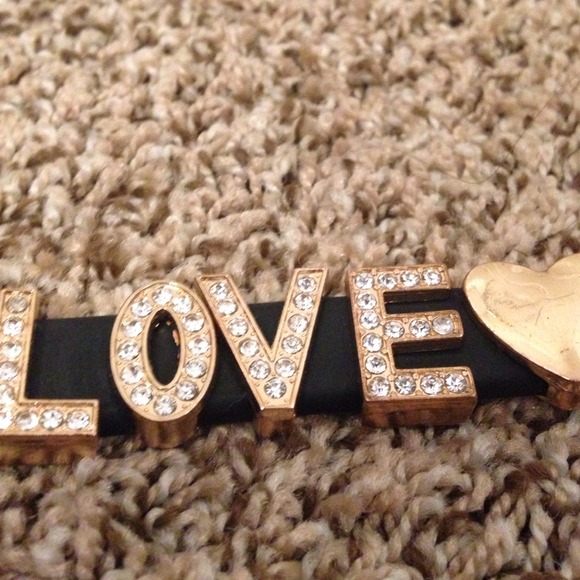 LOVE bracelet - Picture 3 of 4