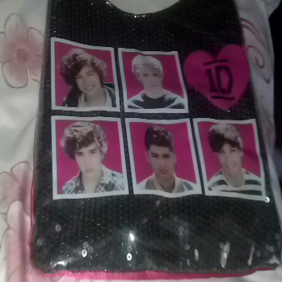 One direction bundle - Picture 4 of 4