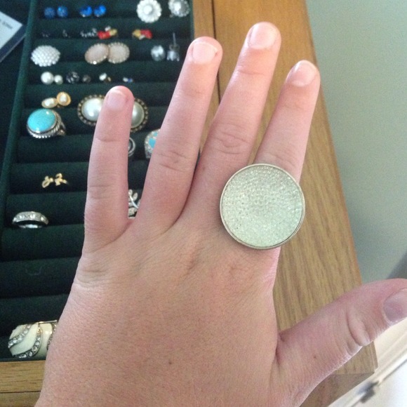 Ring - Picture 2 of 2