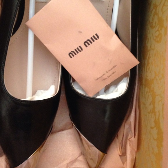 Miu Miu brand new kitten heels - Picture 3 of 4