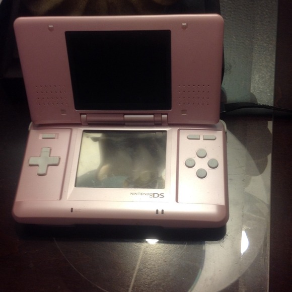 Nintendo ds - Picture 2 of 4