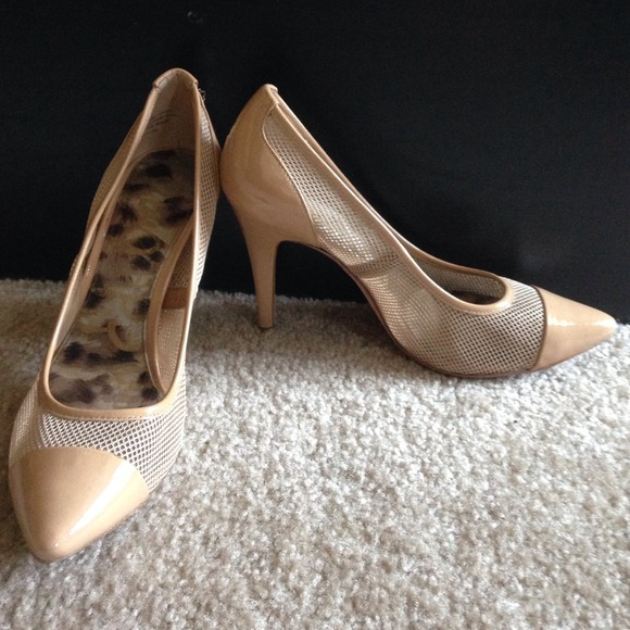 Sam Edelman Shoes - Nude Mesh Pumps