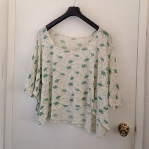 Planet Blue Floral Baggy Top