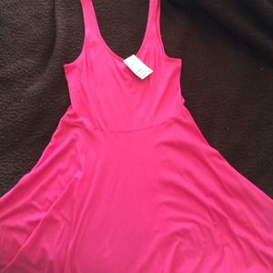🚫 SOLD to altynai 🚫 NWT H&M Pink Dress