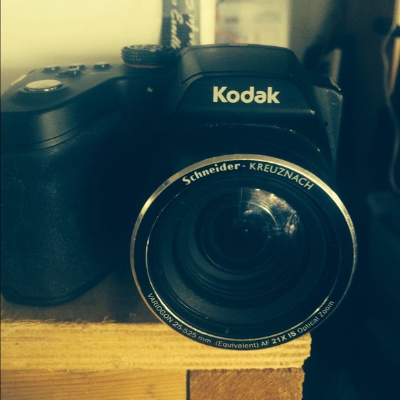 🎥Kodak Easyshare Z5010 w/ 8 GB memory card🎥
