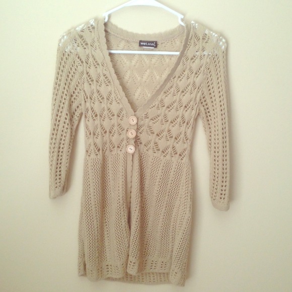 🌟ON SALE🌟 Beige wet seal cami