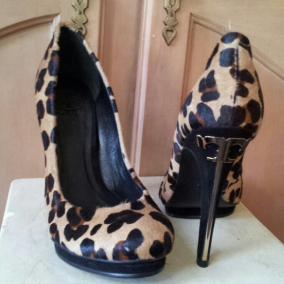 Shoes RESERVED.