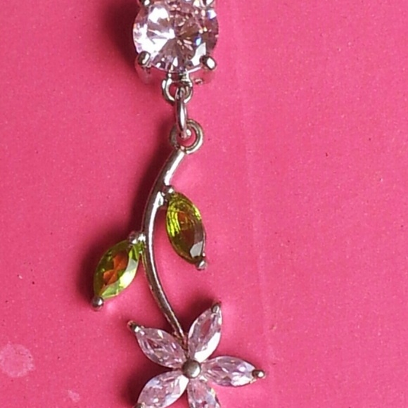 Accessories - NIB Crystal Flower Belly Button Ring Accessories - NIB Crystal Flower Belly Button Ring