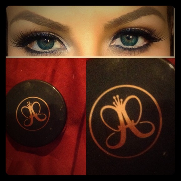 Anastasia dipbrow pomade in blonde-well used