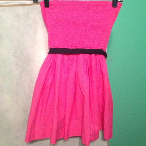 Dress - Picture 3 of 4