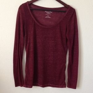 AE burgundy long sleeved favorite tee