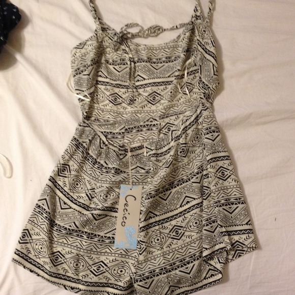 Black and white printed romper