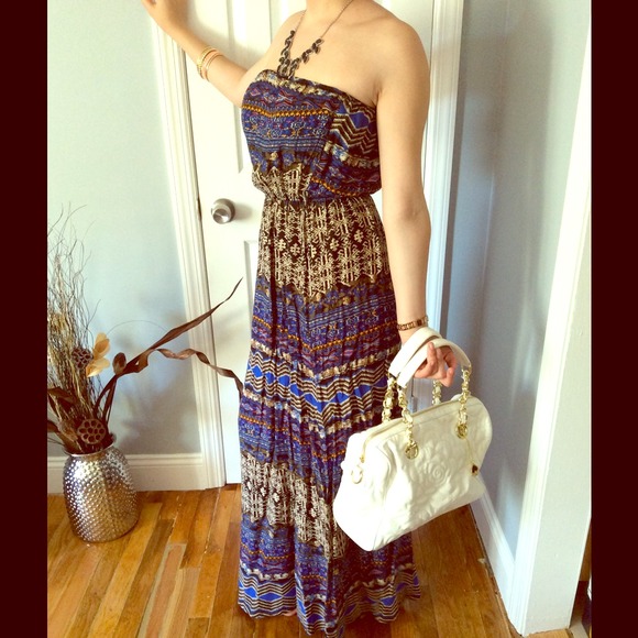 Adorable maxi dress