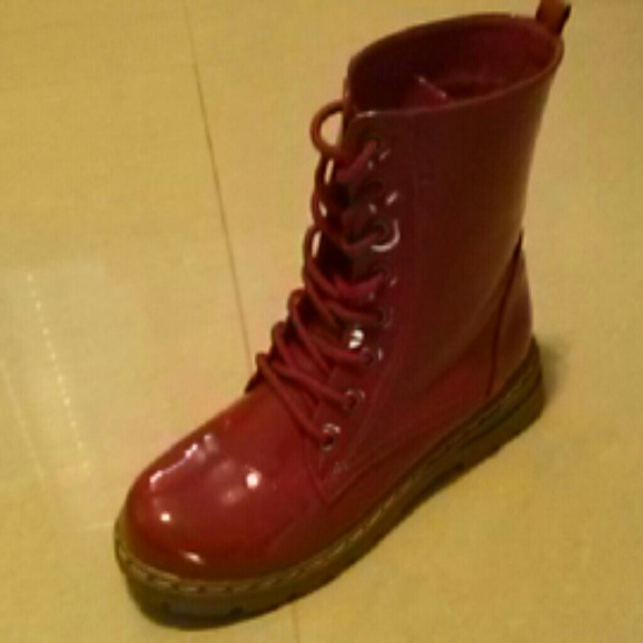 Botas rojas... - Picture 3 of 3