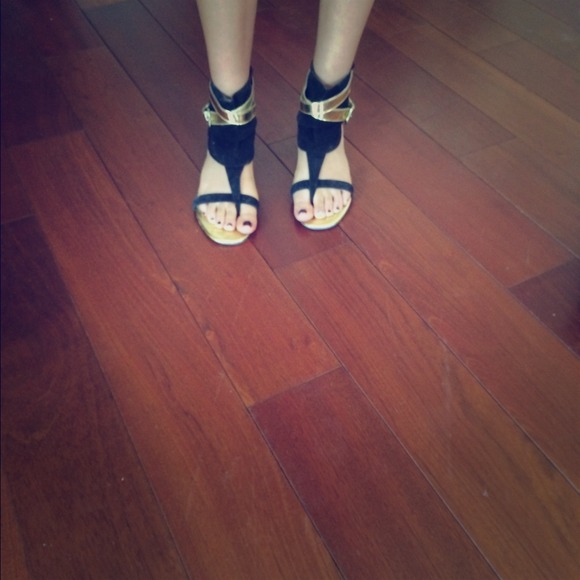 Glam sandals