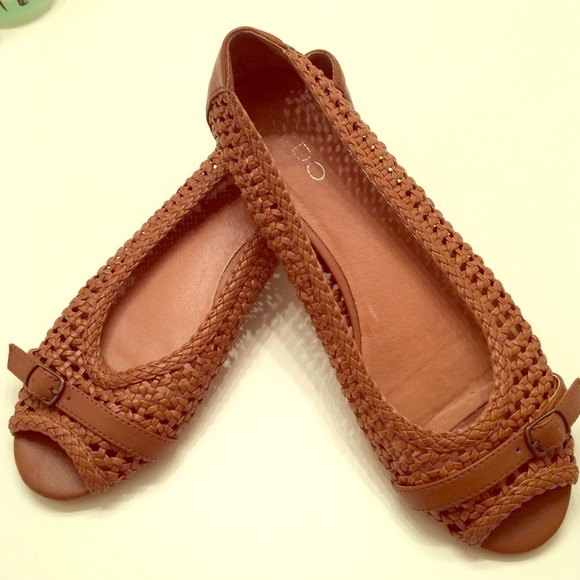Aldo Peep Toe flats
