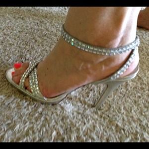 Pedro Garcia Rhinestone Encrusted Shoes Size 7.5