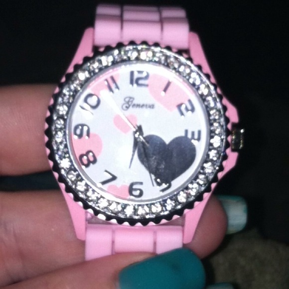 Geneva crystal heart jelly watch💕 - Picture 2 of 2