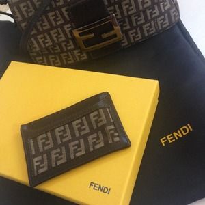 FENDI Baguette Mini - 💯% Authentic