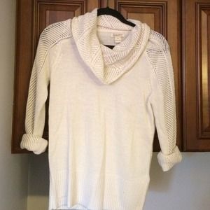 Lucky brand light sweater! 🍀🍂