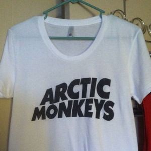 Arctic Monkeys W White Tee.