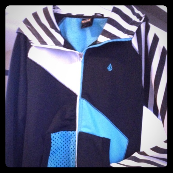 Volcom hoodie