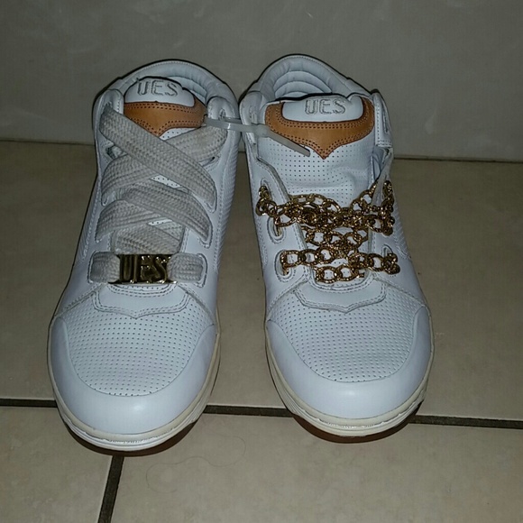 $500 tennis shoes