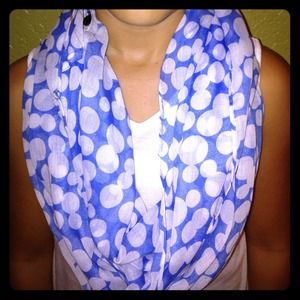 Infinity scarf