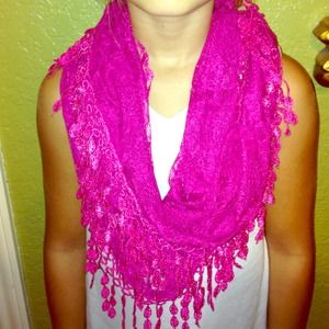 Infinity scarf